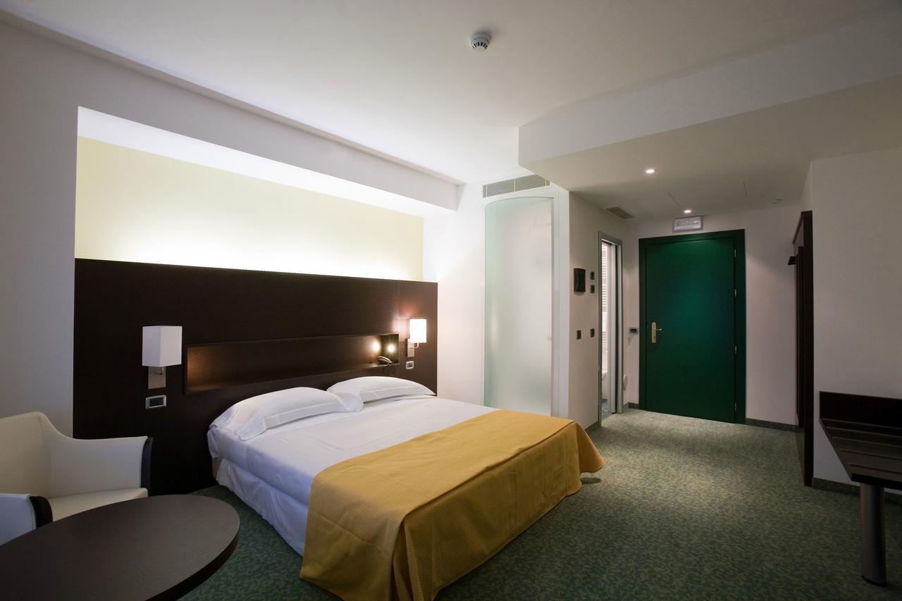 Hotel Senator Горгонзола Екстер'єр фото